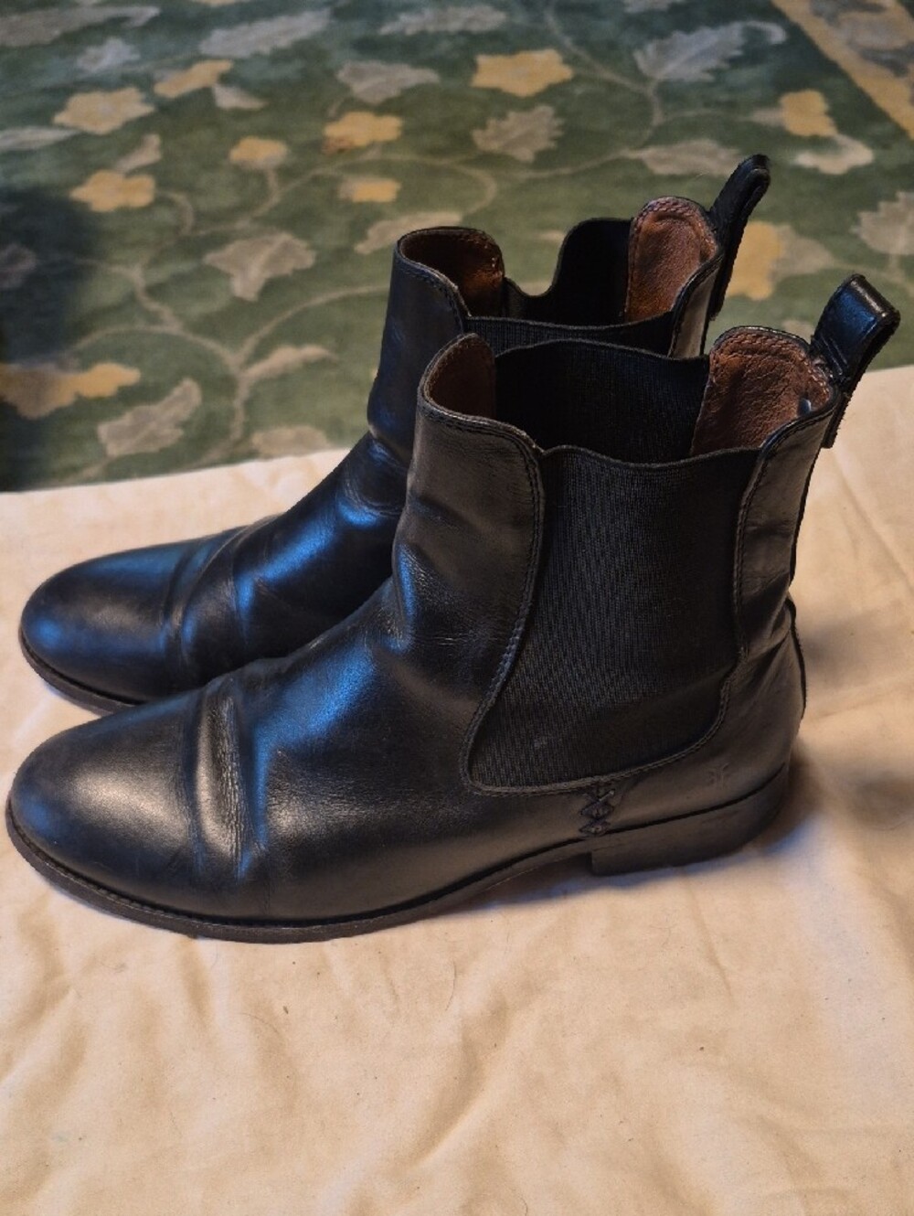 Frye Black Leather Chelsea Boots - Picture 2 of 11
